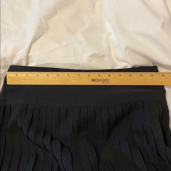 WHBM pleated skirt black - Picture 6 of 9